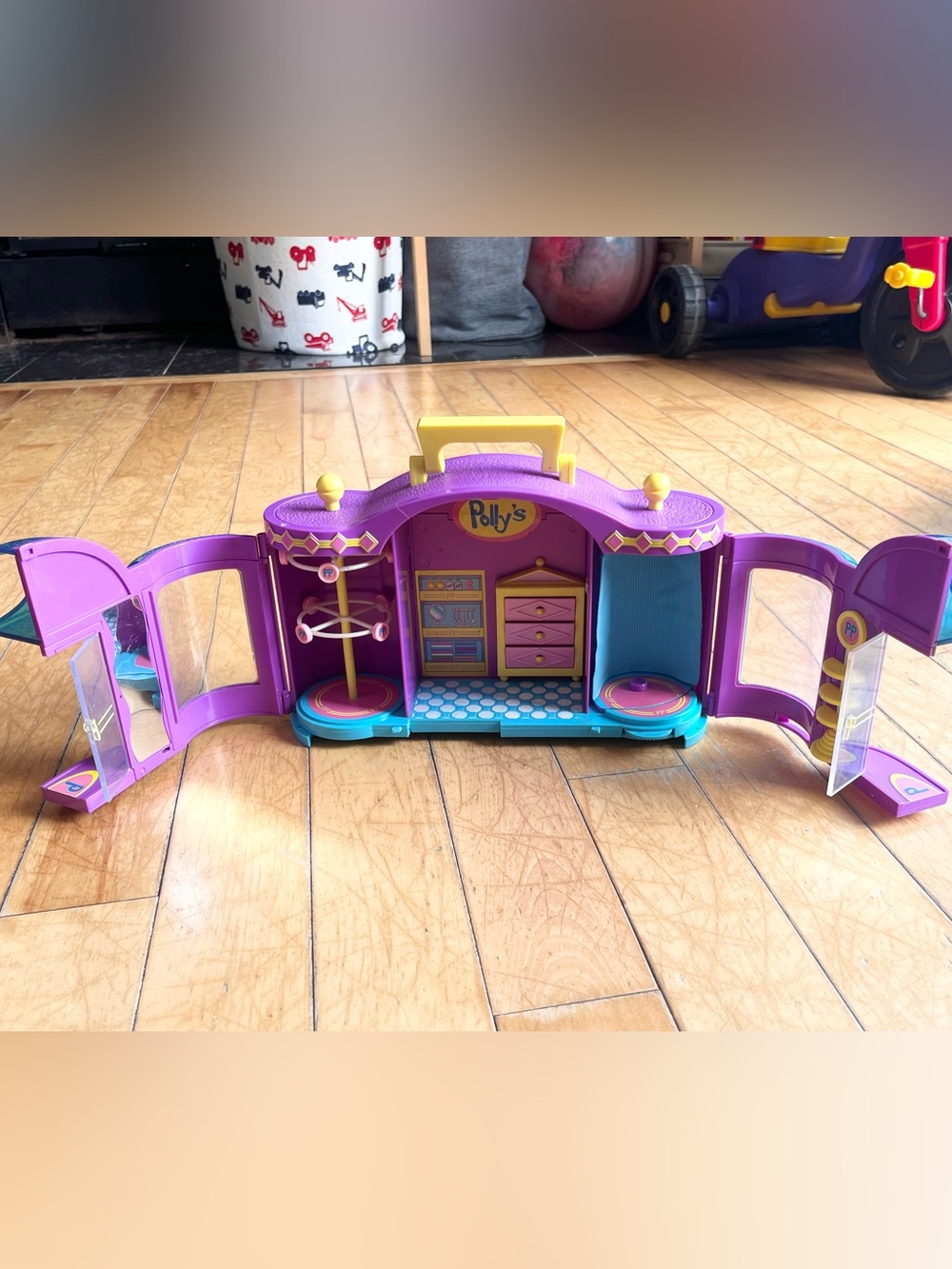 Polly Pocket 1999 Vintage Mattel Fashion Boutique Playset - Picture 4 of 8